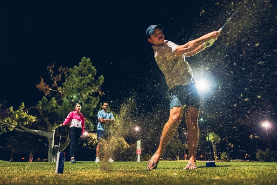 Embracing the Shadows: Discovering the Thrills of Night Golf