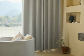 The Benefits of Using Soundproof Curtains at your Space