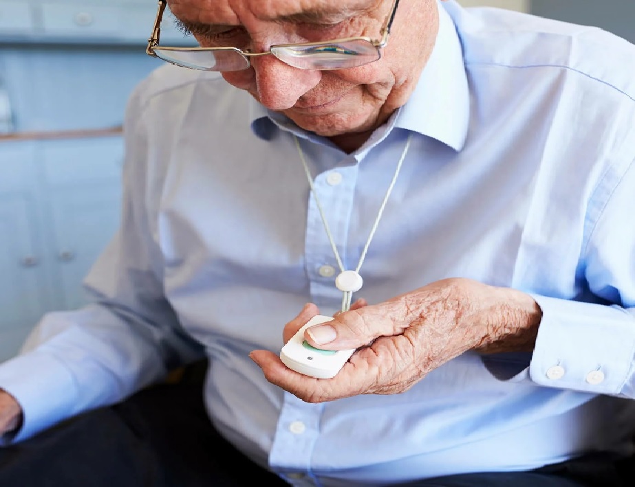 The Importance of Fall Alert Devices in Australian Nursing Homes