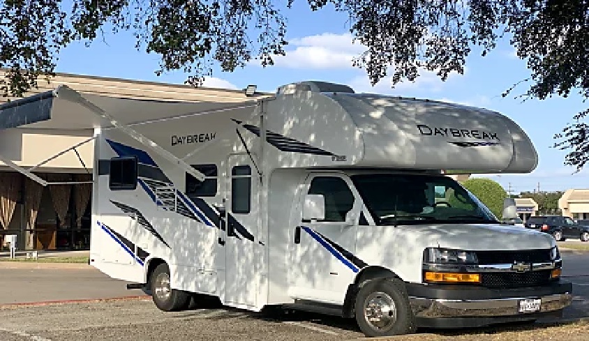 Sunshine State Exploration Made Easy with RV Rental Florida