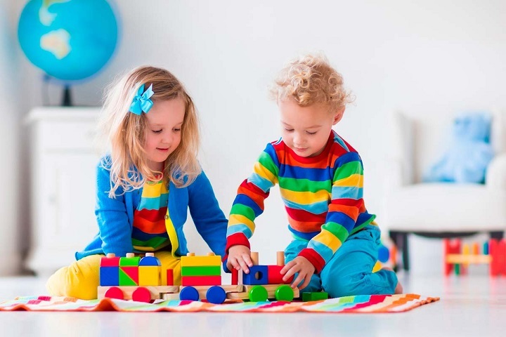 Top Imaginative Play Toys for Kids