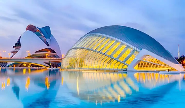 Explore Spain’s Iconic Landmarks with Bespoke Private Tour Packages